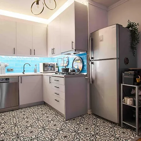 Gorgeous & Luxury In The Heart Of Sisli! Lägenhet