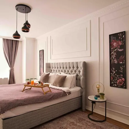 Lägenhet Gorgeous & Luxury In The Heart Of Sisli!